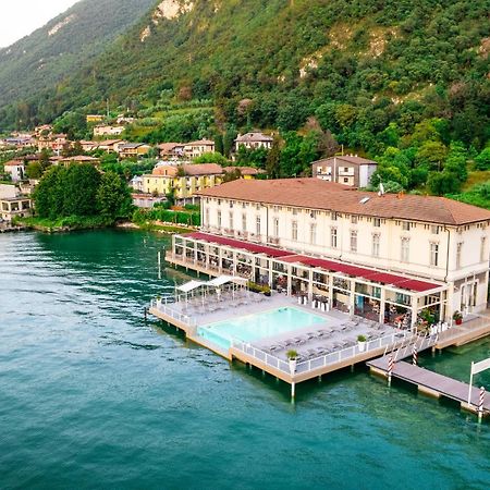Araba Fenice Hotel Iseo Exterior foto